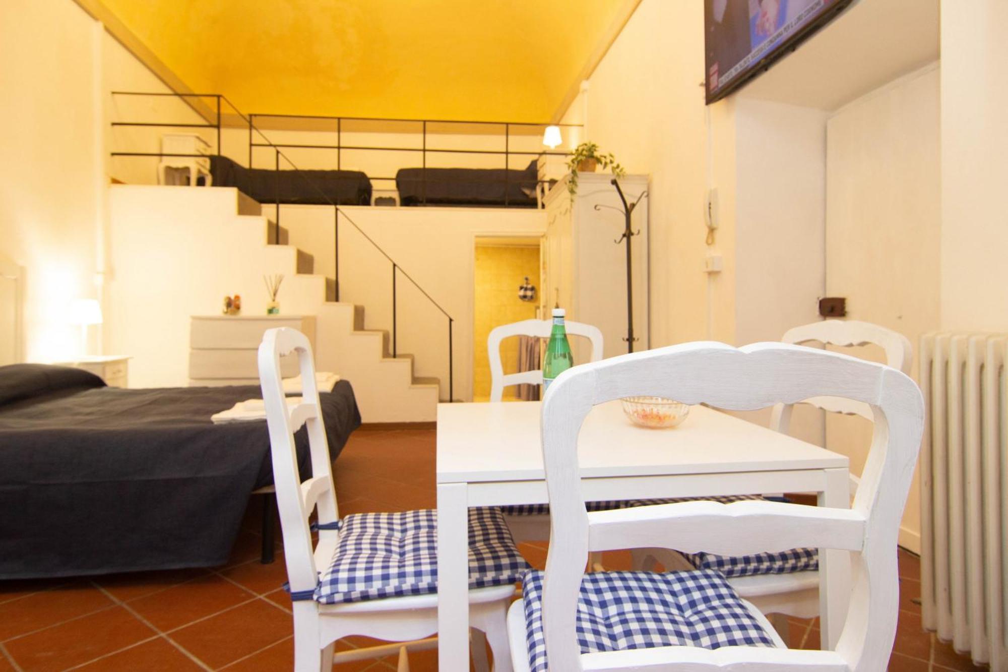 Nel Cuore Di PisaMonolocale In Palazzo Storico. Bagian luar foto