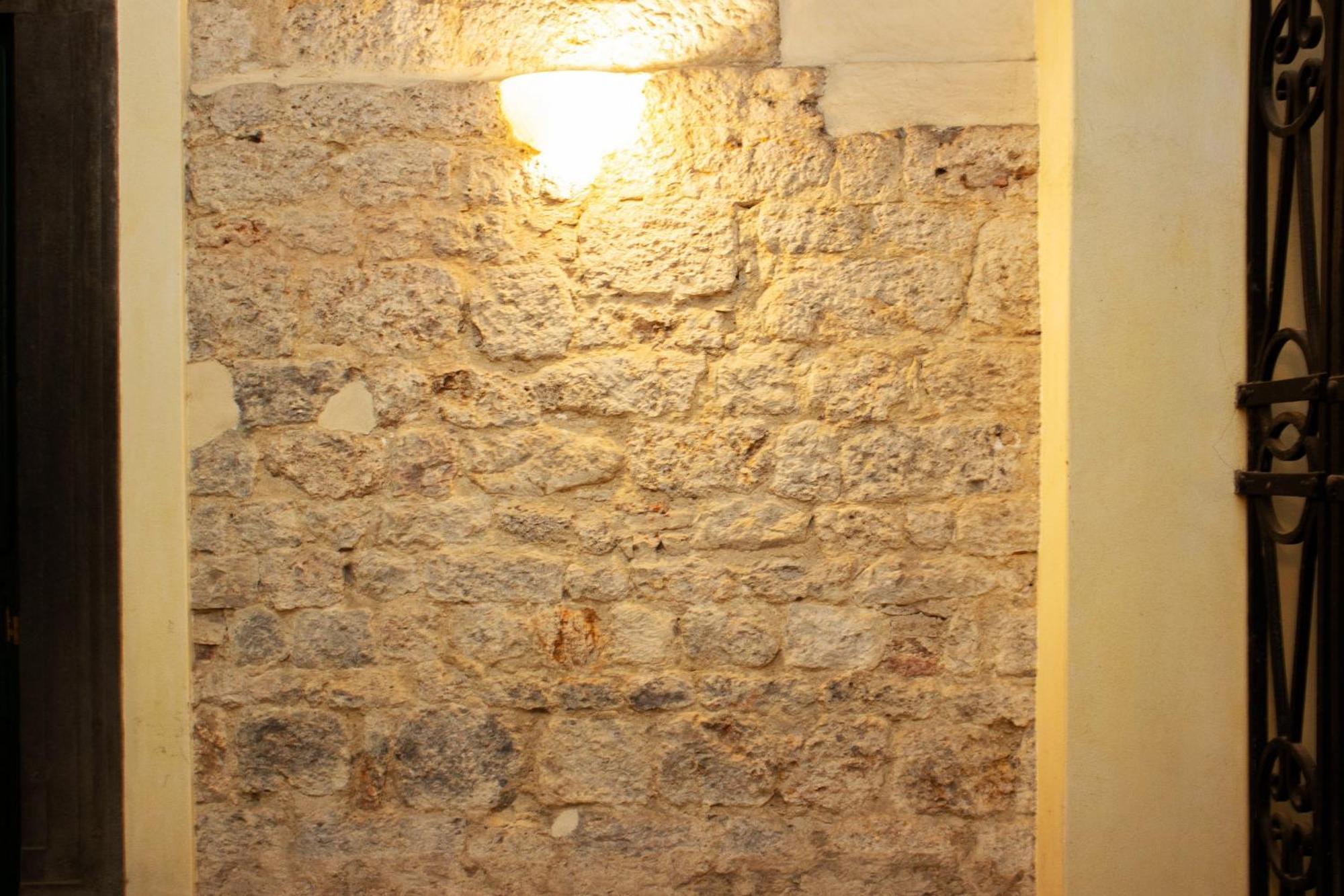 Nel Cuore Di PisaMonolocale In Palazzo Storico. Bagian luar foto